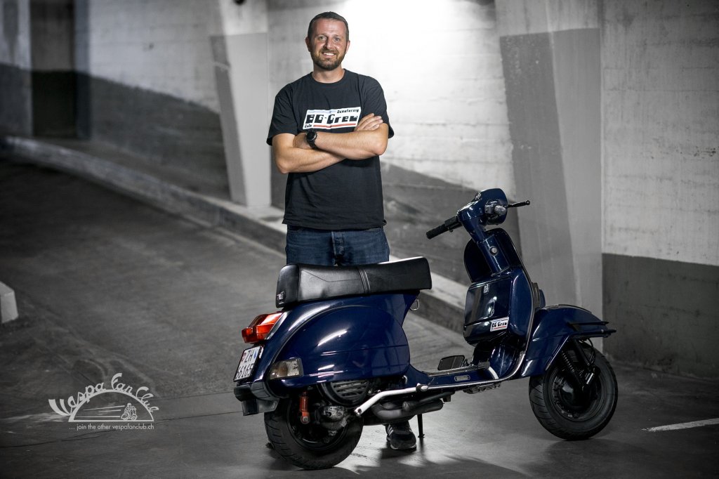 image-9552803-Marco-Scholz-Vespa-PX-125-mit-VFC-Logo.w640.jpg