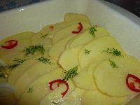 Gewürze auf Kartoffeln