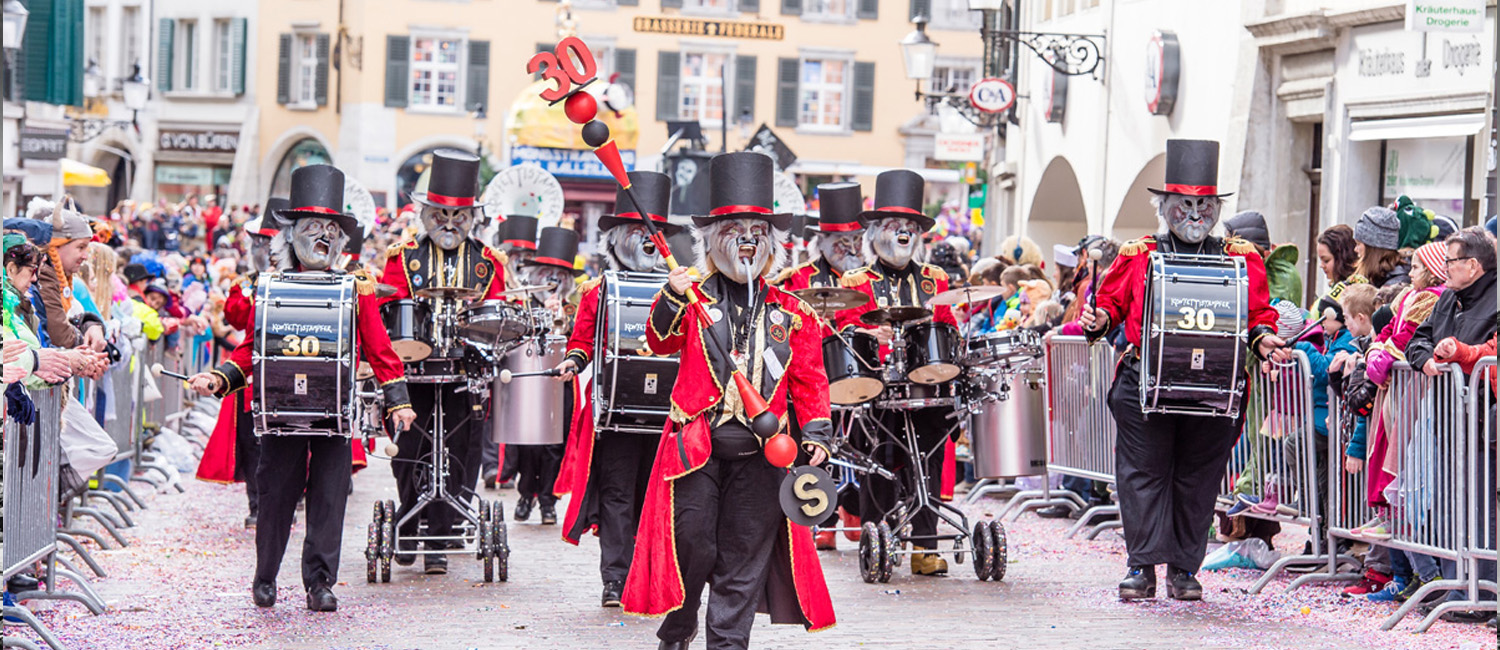 gut oggau maskerade